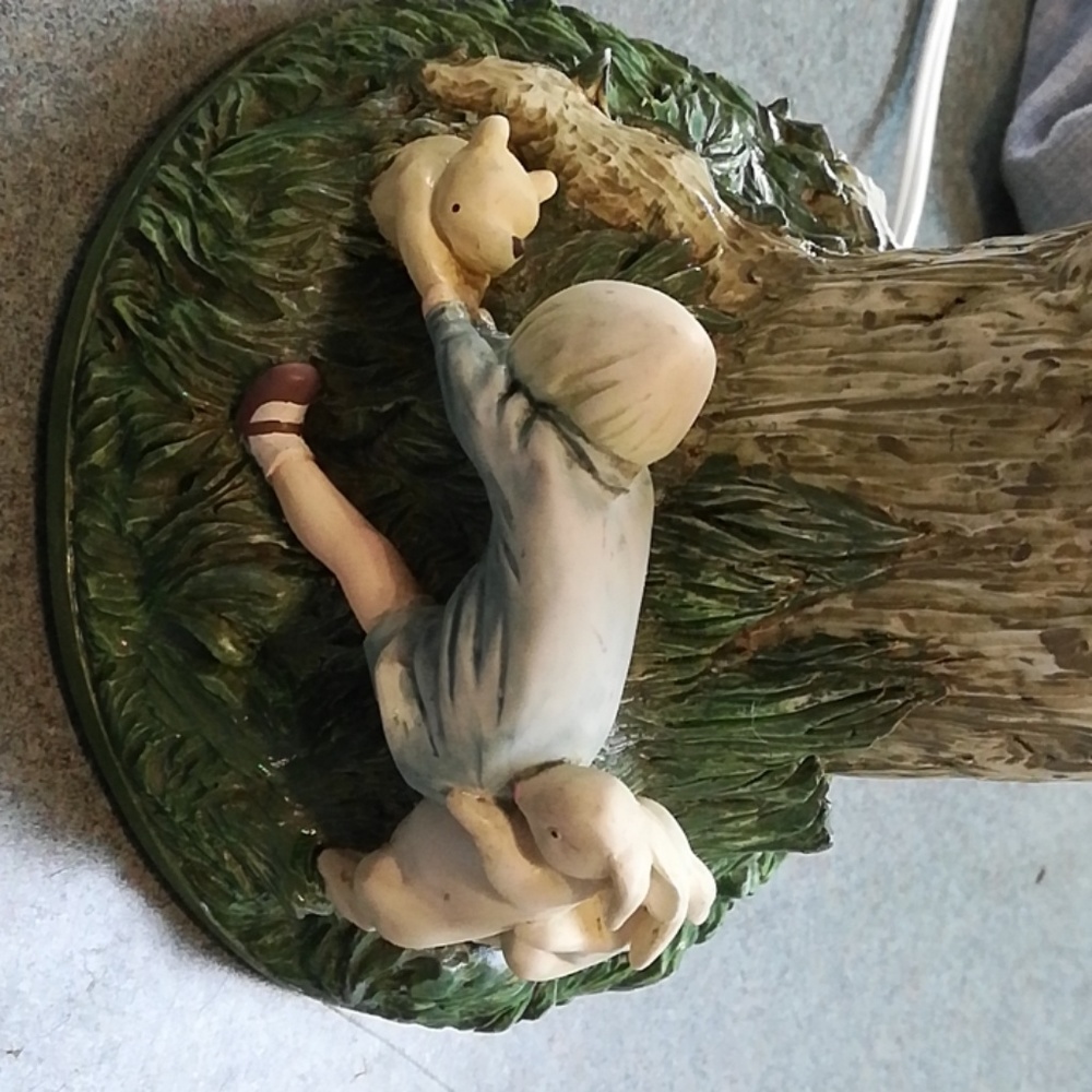 Winnie the Pooh Lamp